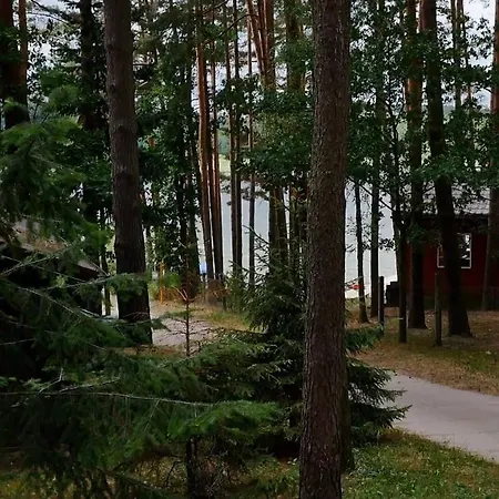 Osrodek Wypoczynkowy Lubie Nad Jeziorem Lubieszewo (Drawsko)