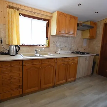 Osrodek Wypoczynkowy Lubie Nad Jeziorem Lubieszewo (Drawsko)