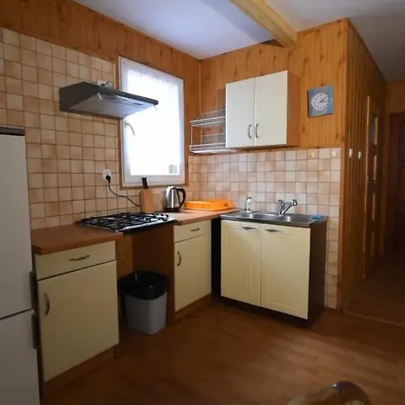 Osrodek Wypoczynkowy Lubie Nad Jeziorem * Lubieszewo (Drawsko)