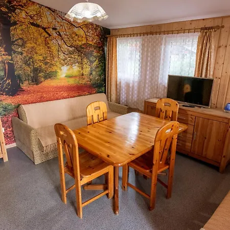 Holiday home Osrodek Wypoczynkowy Lubie Nad Jeziorem Lubieszewo (Drawsko)