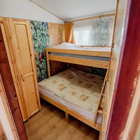 Lubie Nad Jeziorem * Lubieszewo (Drawsko)