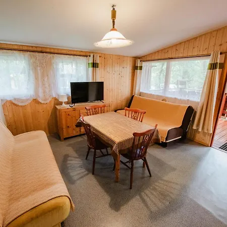 Holiday home Osrodek Wypoczynkowy Lubie Nad Jeziorem Lubieszewo (Drawsko)