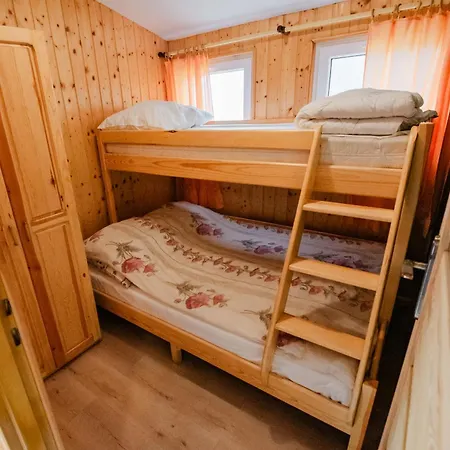 Osrodek Wypoczynkowy Lubie Nad Jeziorem Lubieszewo (Drawsko)